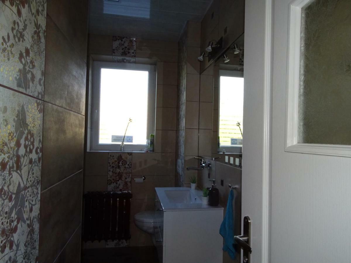 Apartament Angelo Сосновец Екстериор снимка