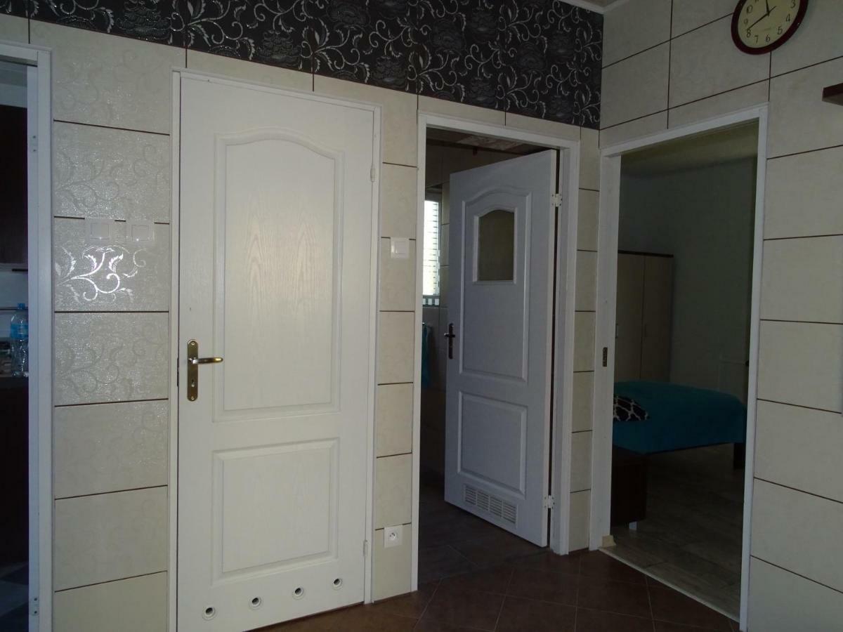 Apartament Angelo Сосновец Екстериор снимка