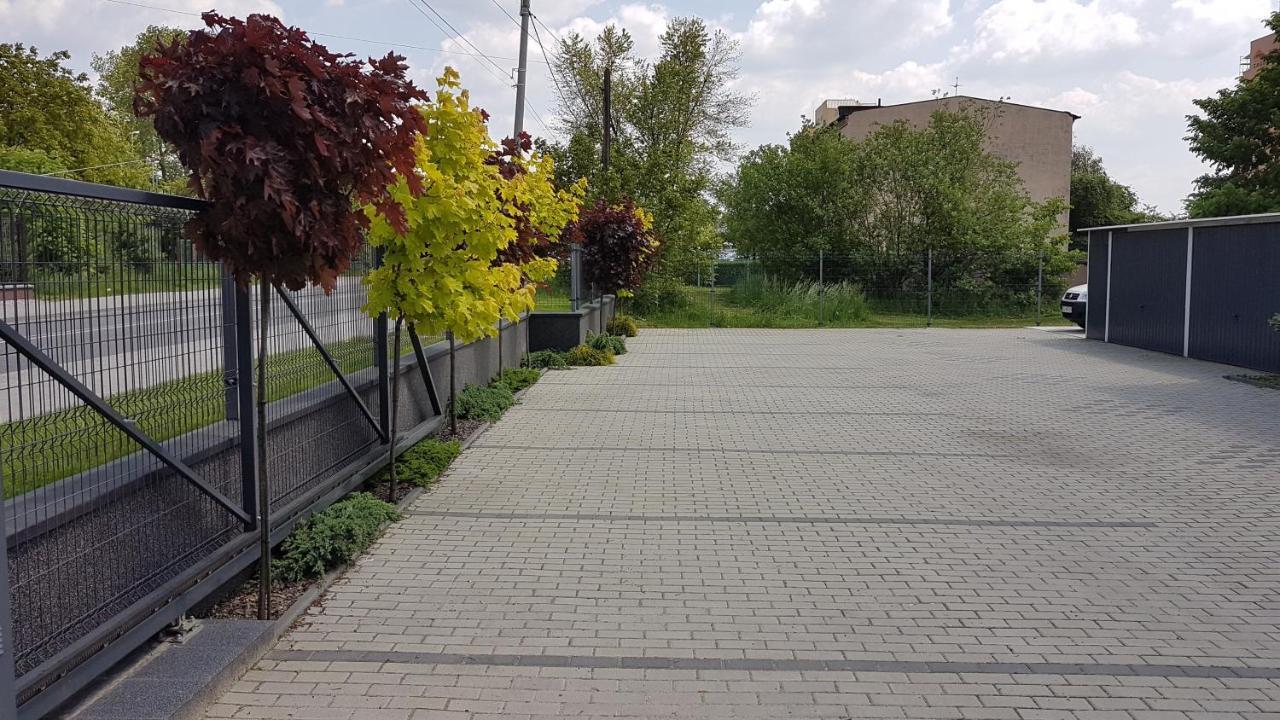 Apartament Angelo Сосновец Екстериор снимка